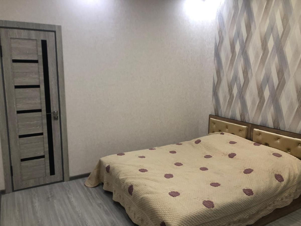 Дом Отель Бадамзар Tashkent Bagian luar foto