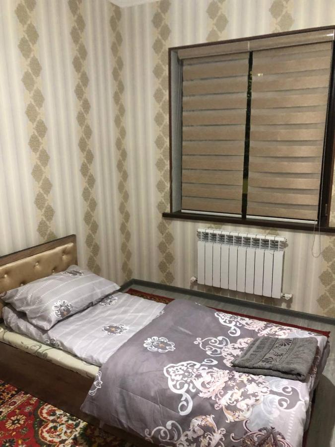 Дом Отель Бадамзар Tashkent Bagian luar foto