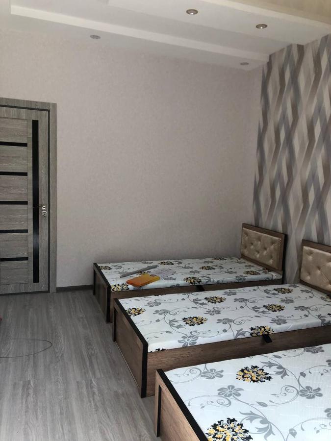Дом Отель Бадамзар Tashkent Bagian luar foto