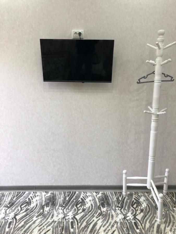 Дом Отель Бадамзар Tashkent Bagian luar foto