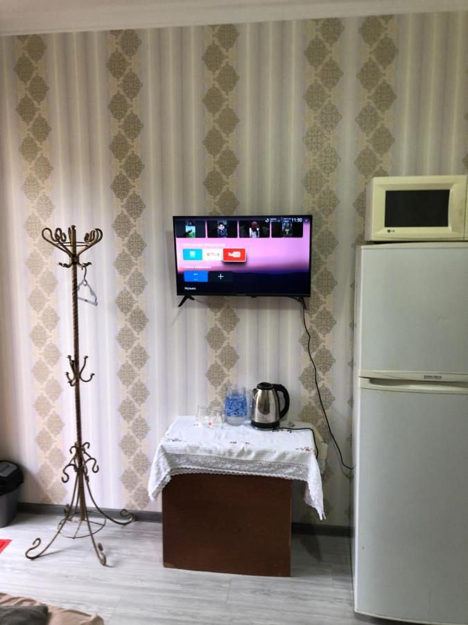 Дом Отель Бадамзар Tashkent Bagian luar foto